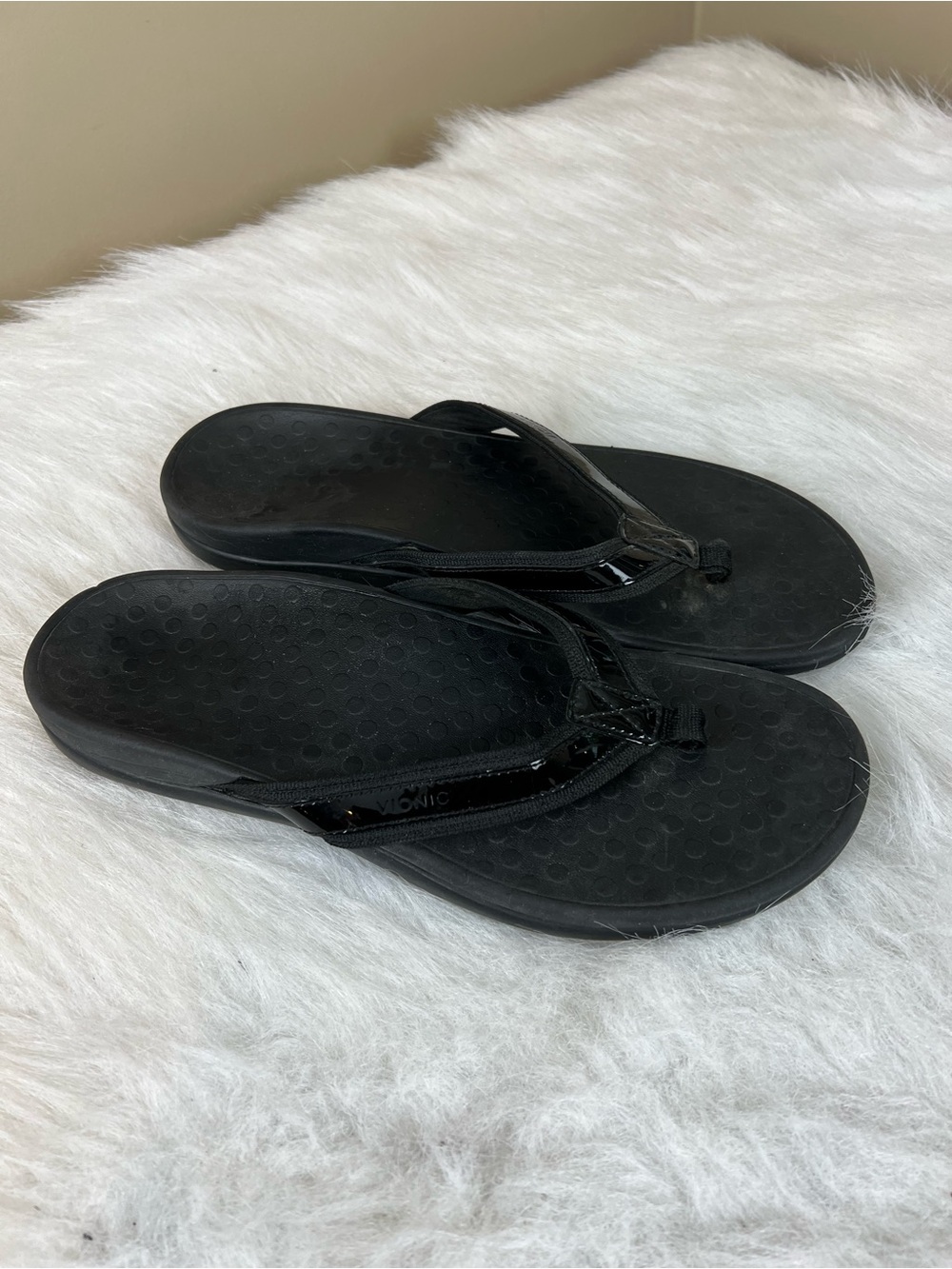 Vionic Tide II Black Women's Comfort Flip Flops 11